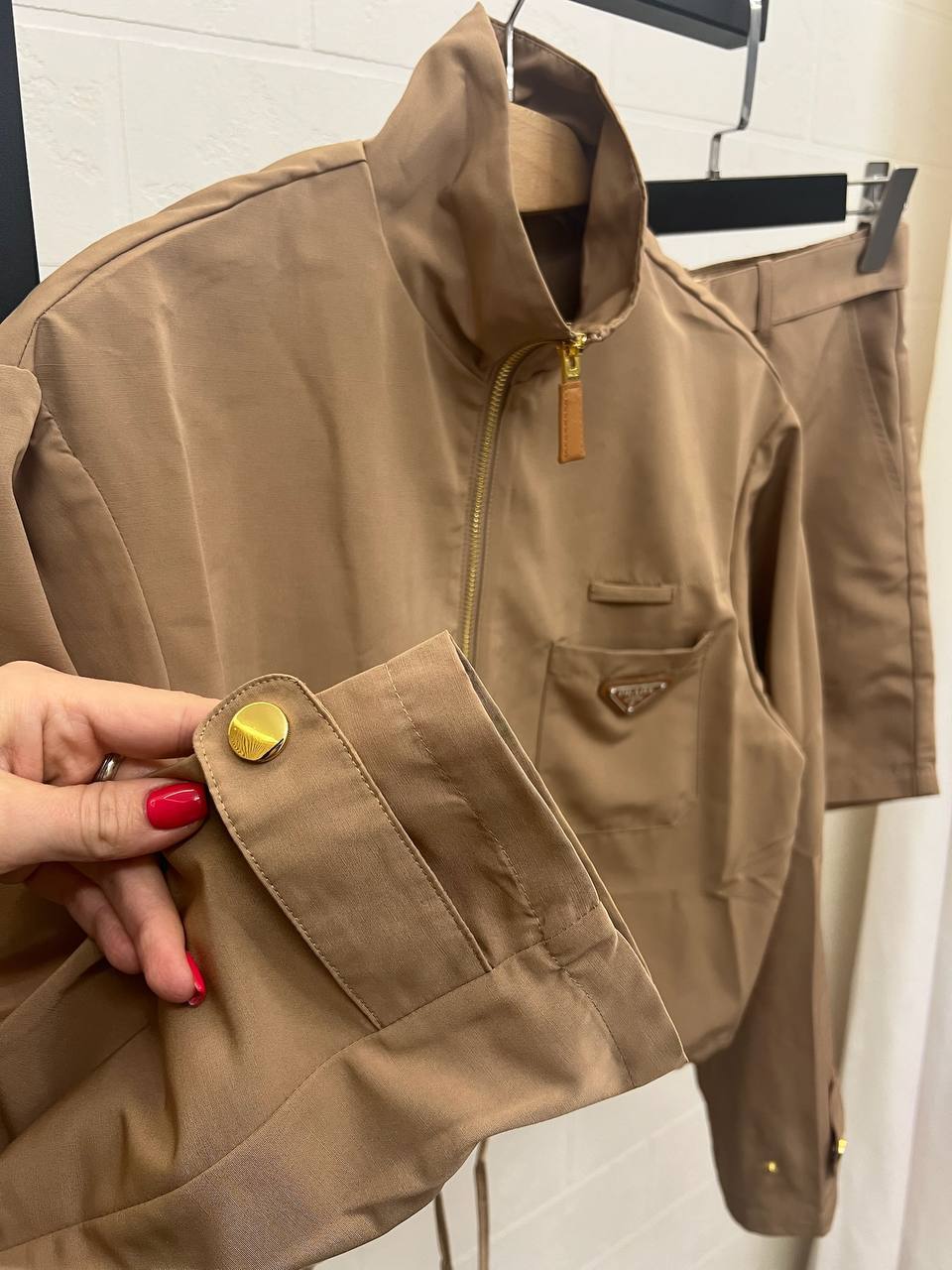 Коллекционный женский костюм Prada BP-48215 Коллекционный женский костюм Prada BP-48215