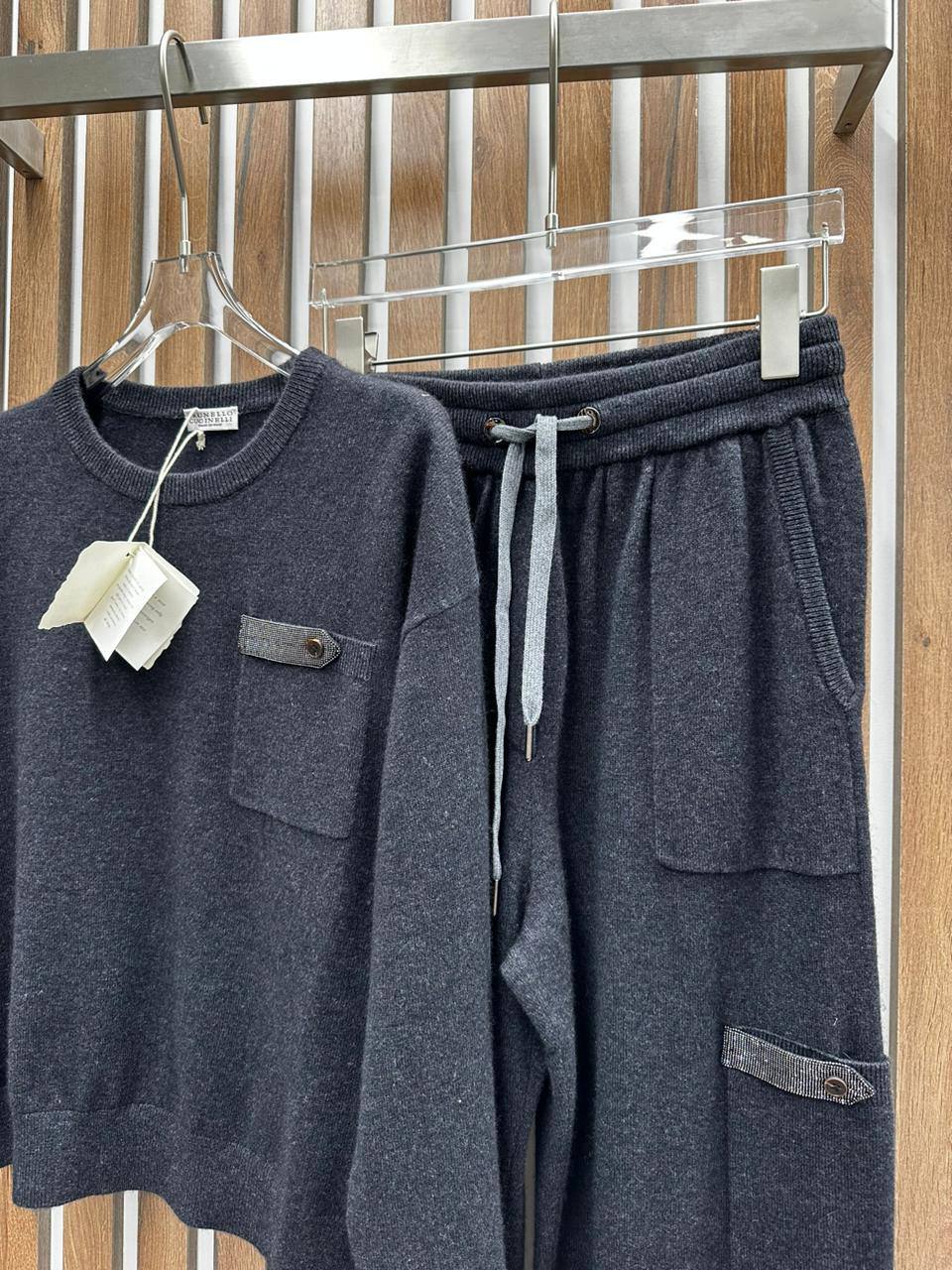 Элитный спортивный костюм BC BP-40249 Элитный спортивный костюм BC BP-40249