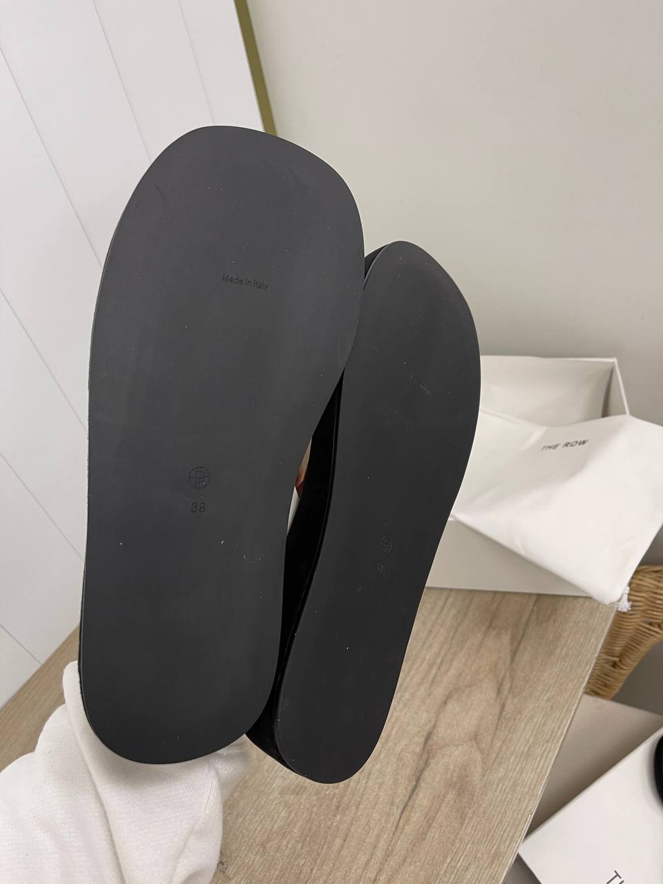 Премиум шлепанцы The Row BP-32807 Премиум шлепанцы The Row BP-32807