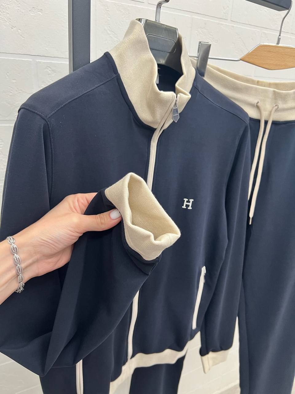 Спортивный костюм Hermes BP-50344 Спортивный костюм Hermes BP-50344