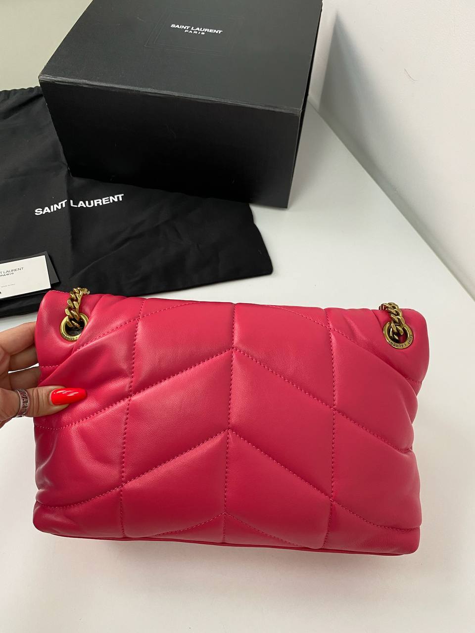 Малиновая коллекционная сумка женская Yves Saint Laurent BP-26387 Малиновая коллекционная сумка женская Yves Saint Laurent BP-26387