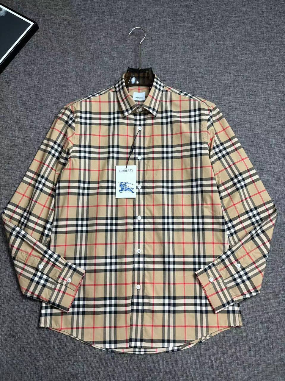 Лимитированная рубашка Burberry BP-53426 Лимитированная рубашка Burberry BP-53426