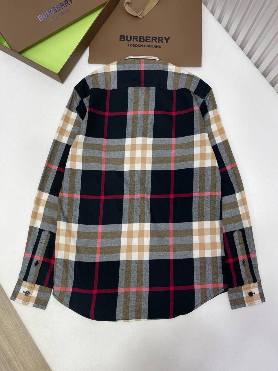 Дизайнерская рубашка Burberry BP-44127 Дизайнерская рубашка Burberry BP-44127