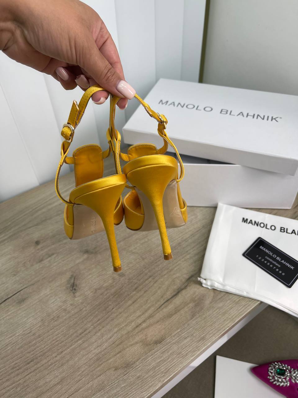 Коллекционные туфли Manolo Blahnik BP-17464 Коллекционные туфли Manolo Blahnik BP-17464