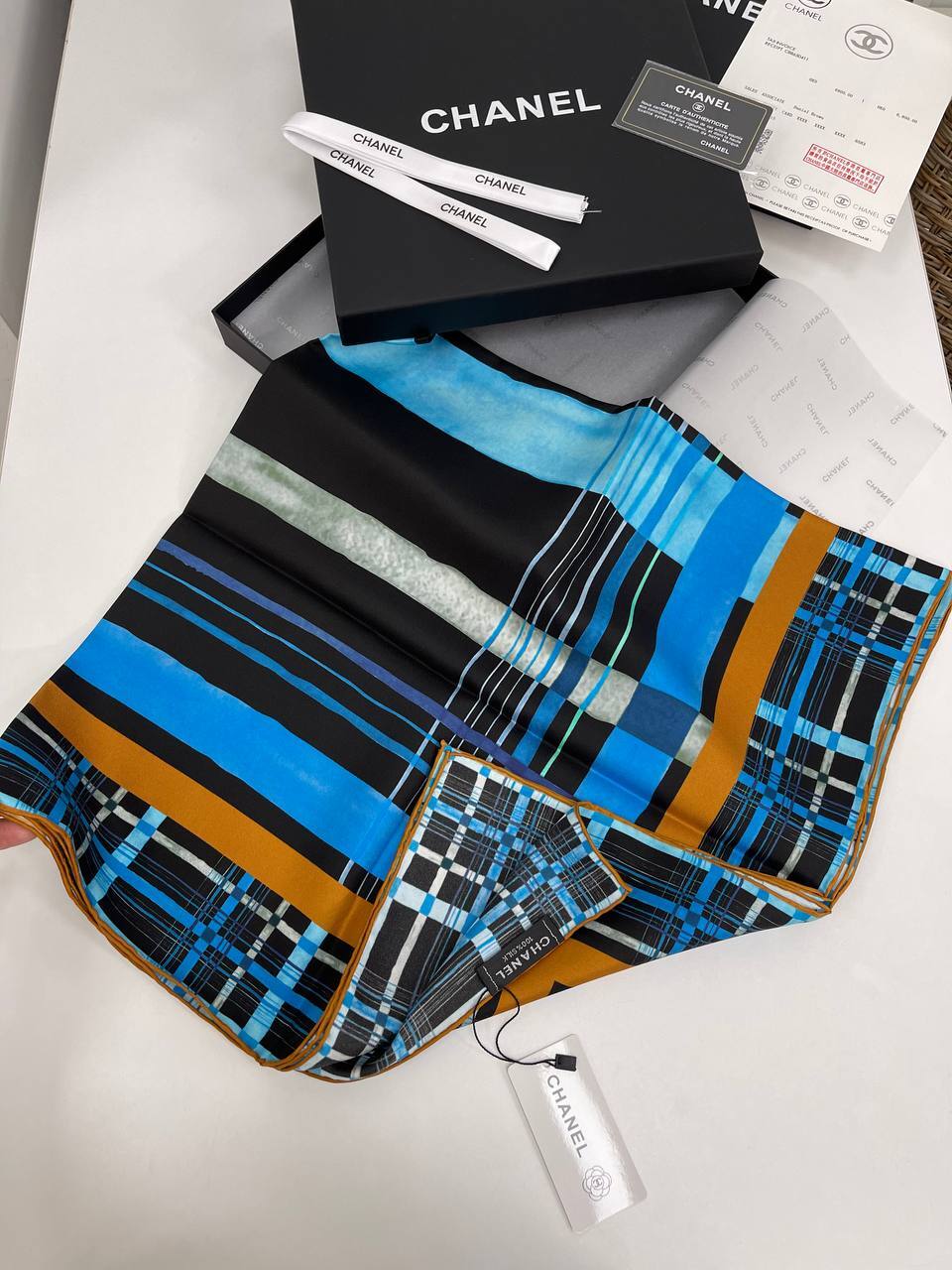 Коллекционный платок Chanel BP-34019 Коллекционный платок Chanel BP-34019