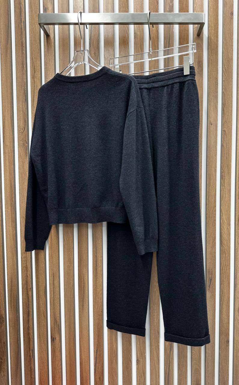 Элитный спортивный костюм BC BP-40249 Элитный спортивный костюм BC BP-40249