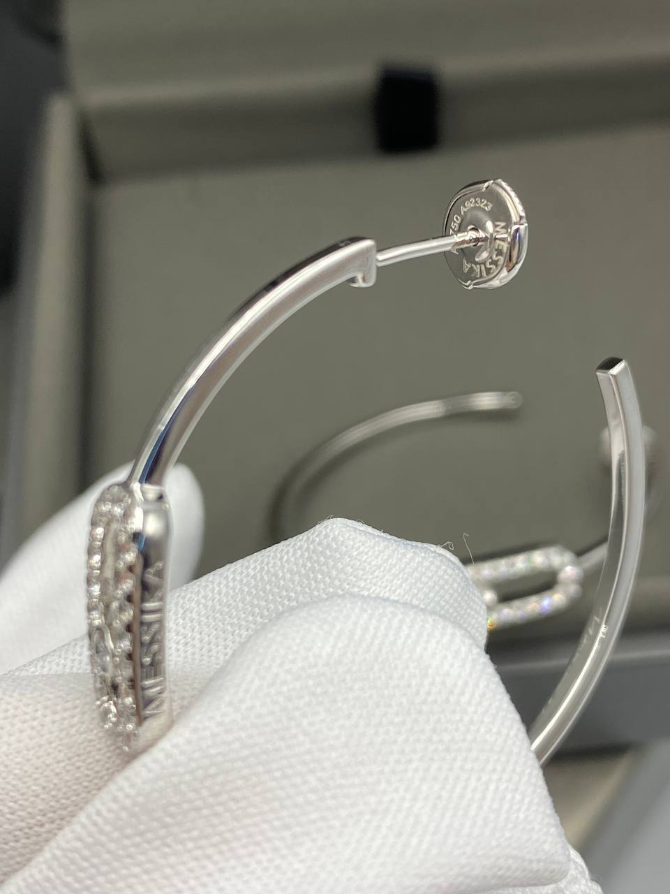 Серьги лимитированные MESSIKA BP-38334 Серьги лимитированные MESSIKA BP-38334