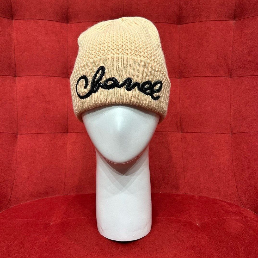 Комплект эксклюзивный (Шарф + Шапка + Перчатки) золотой-крайола Chanel BP-114791 Комплект эксклюзивный (Шарф + Шапка + Перчатки) золотой-крайола Chanel BP-114791