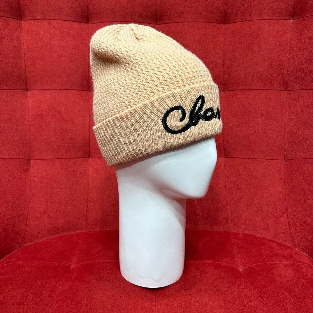 Комплект эксклюзивный (Шарф + Шапка + Перчатки) золотой-крайола Chanel BP-114791 Комплект эксклюзивный (Шарф + Шапка + Перчатки) золотой-крайола Chanel BP-114791