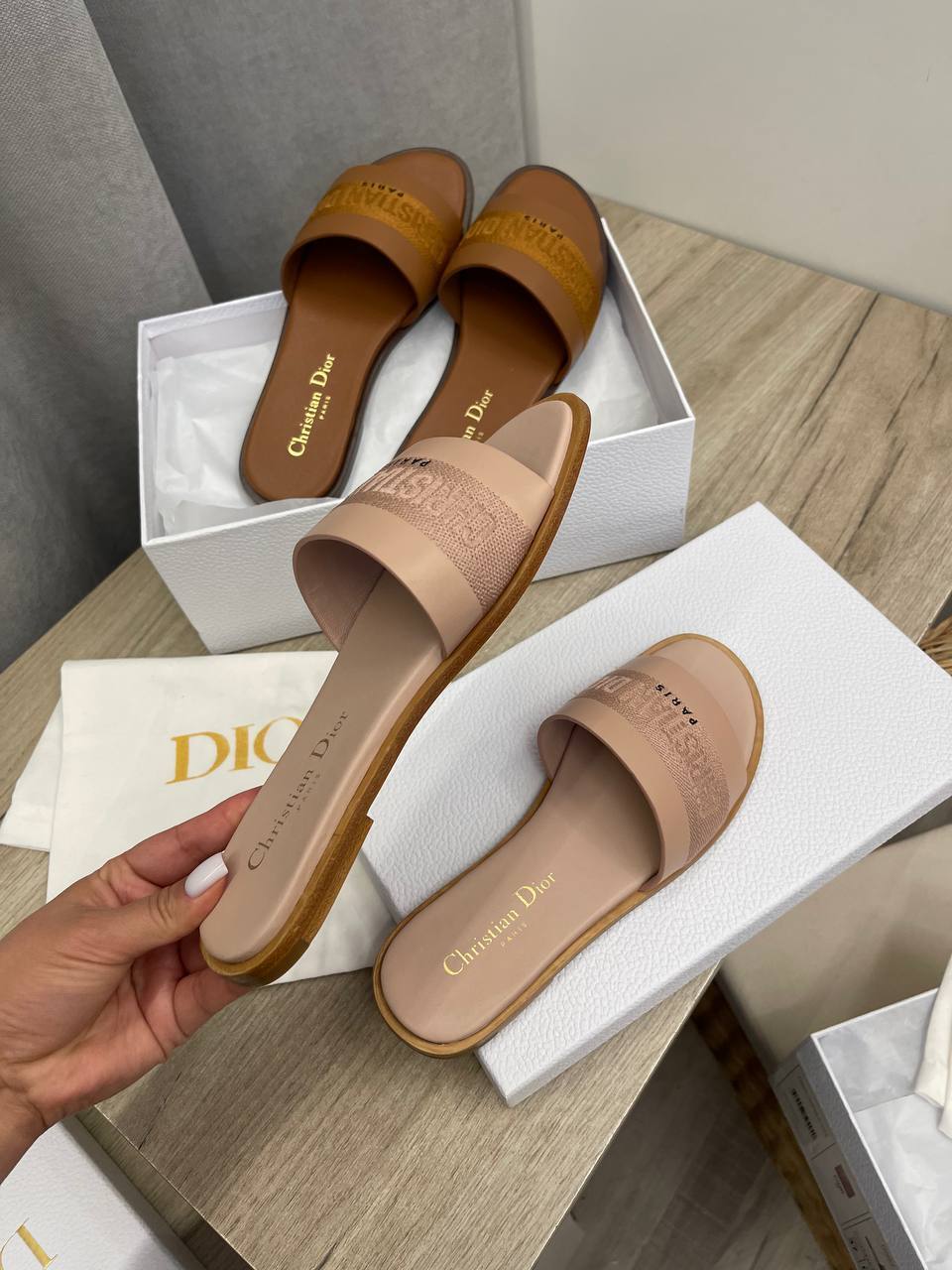 Шлепанцы люкс Christian Dior BP-50077 Шлепанцы люкс Christian Dior BP-50077