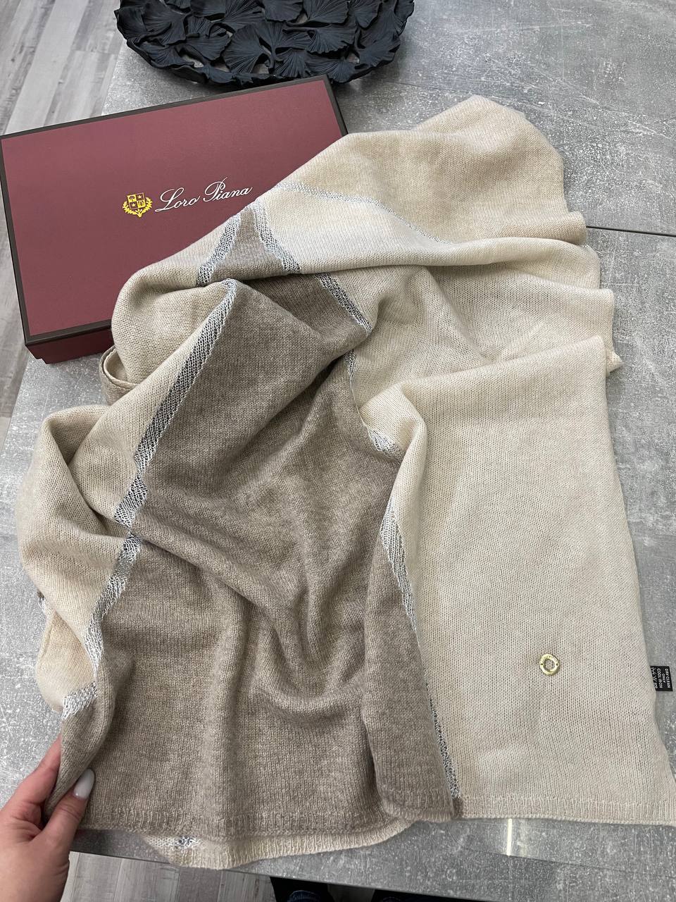 Loro Piana BP-42999 люксовый палантин Loro Piana BP-42999 люксовый палантин