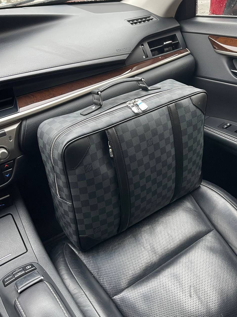 Портфель-рюкзак коллекционный Louis Vuitton BP-25231 Портфель-рюкзак коллекционный Louis Vuitton BP-25231