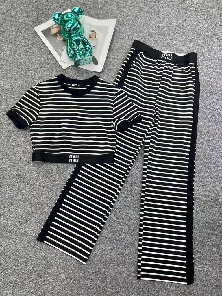 Костюм Miu Miu коллекционный женский BP-30694 Костюм Miu Miu коллекционный женский BP-30694