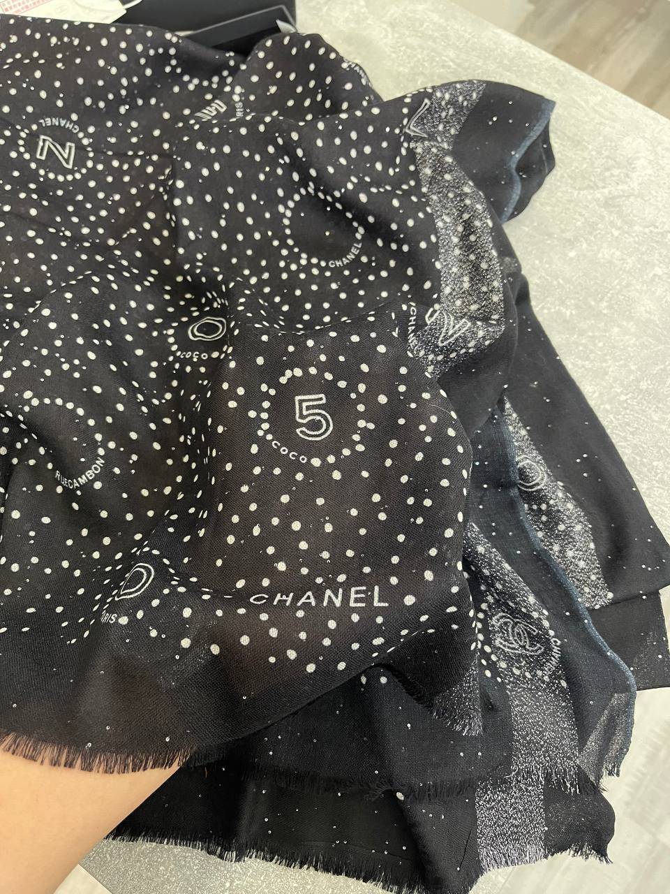 Дизайнерский платок Chanel BP-39647 Дизайнерский платок Chanel BP-39647