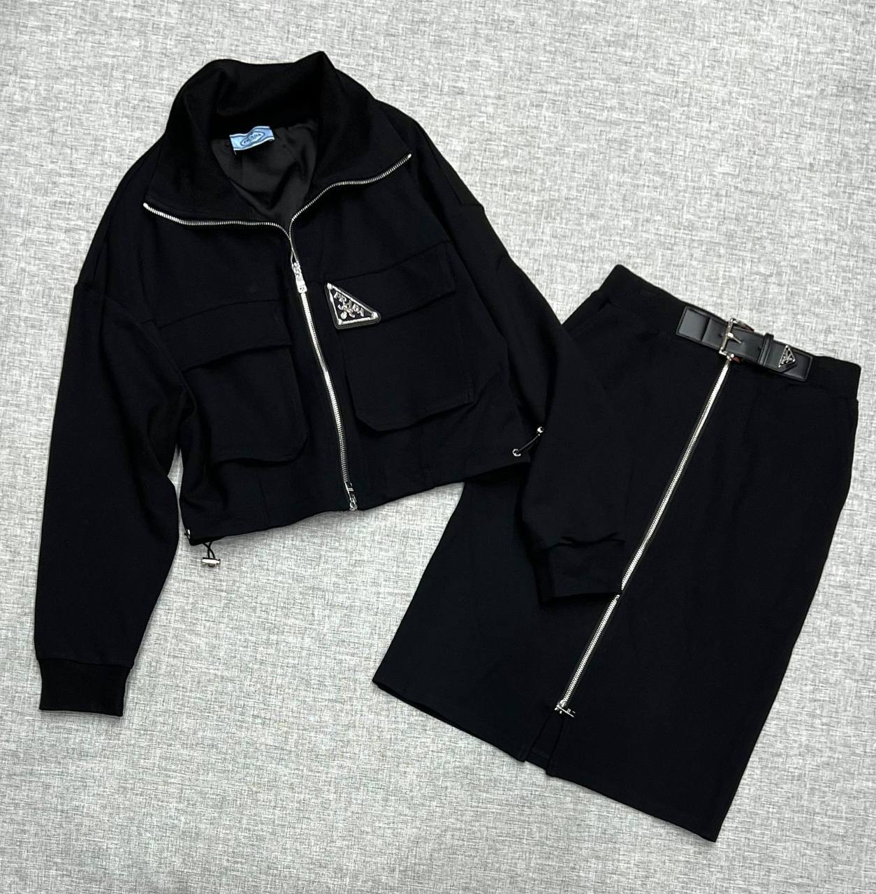 Prada костюм лимитированный женский BP-45273 Prada костюм лимитированный женский BP-45273