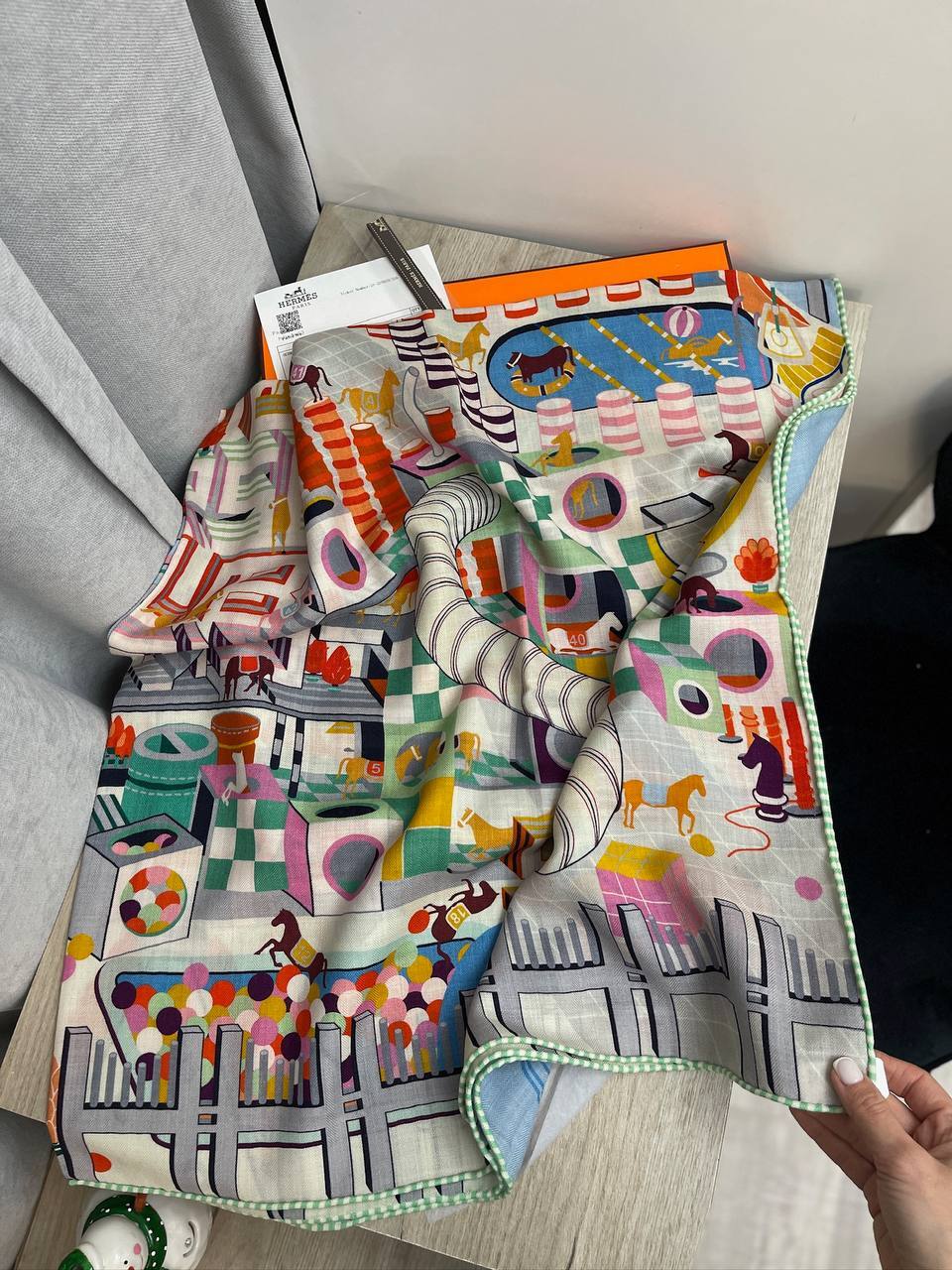 Дизайнерский платок Hermes BP-43792 Дизайнерский платок Hermes BP-43792