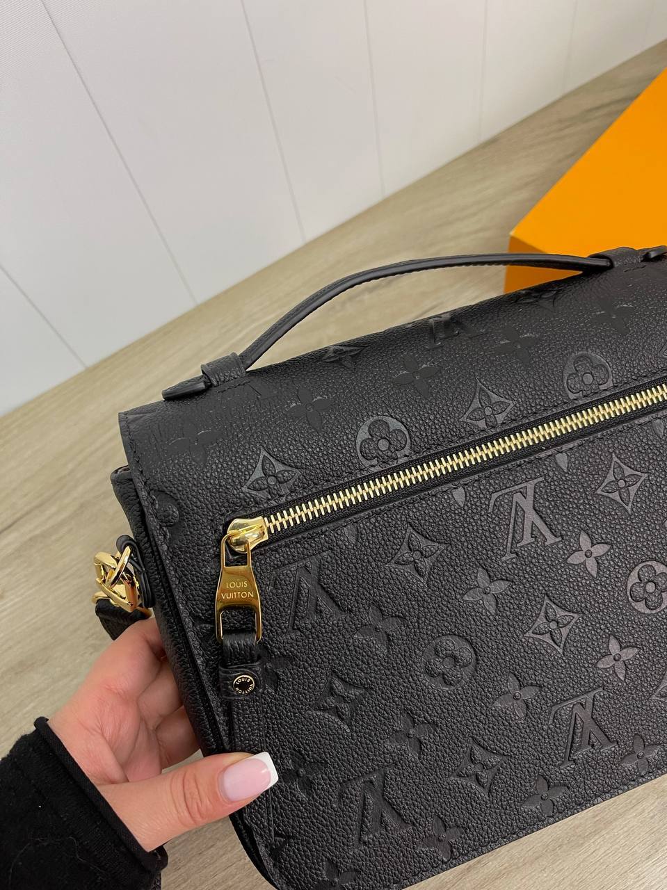 Женская элитная сумка Pochette Louis Vuitton BP-26332 Женская элитная сумка Pochette Louis Vuitton BP-26332