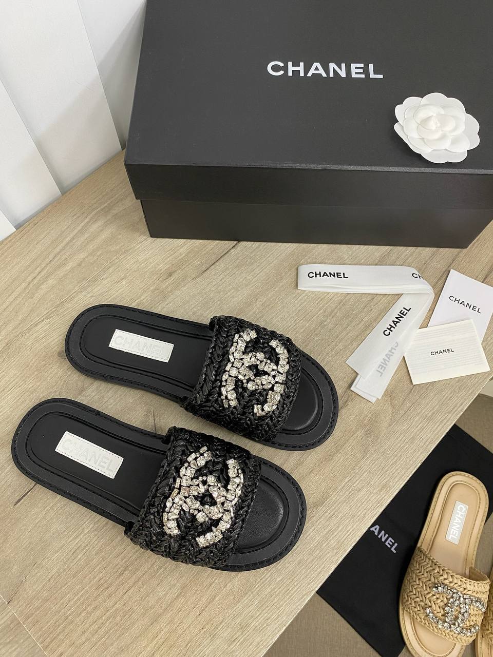 Chanel BP-36238 трендовые шлепанцы Chanel BP-36238 трендовые шлепанцы