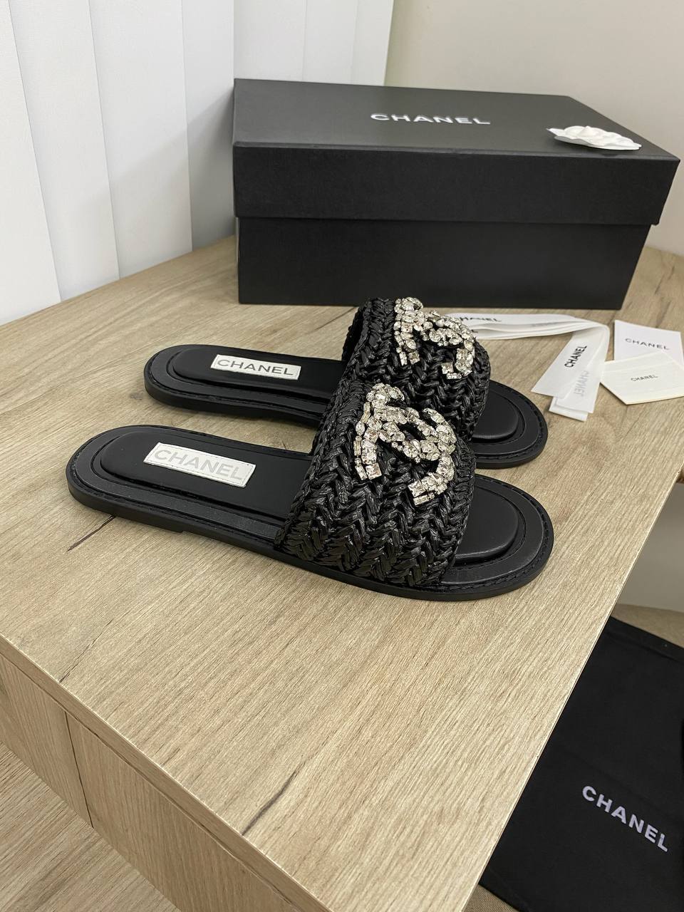 Chanel BP-36238 трендовые шлепанцы Chanel BP-36238 трендовые шлепанцы