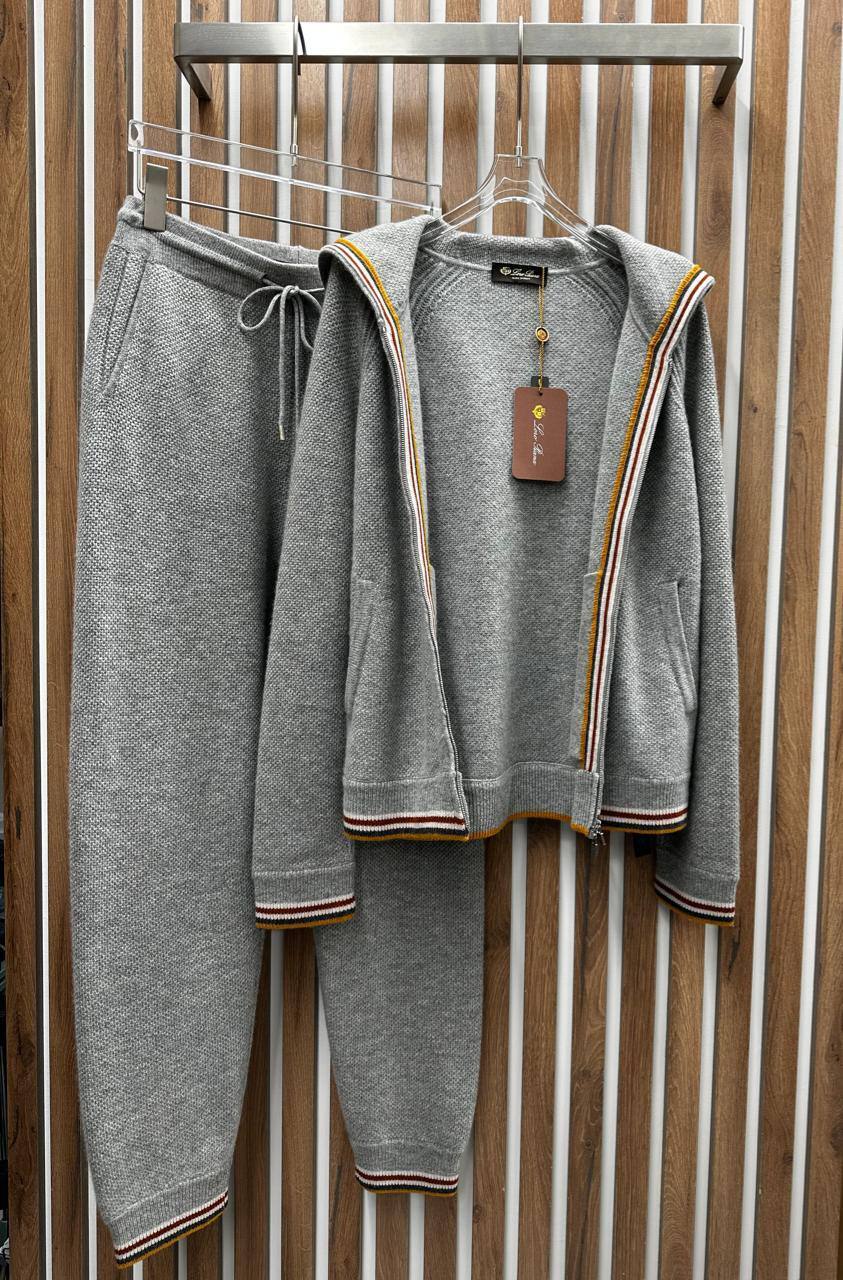 Элитный кашемировый костюм Loro Piana BP-42171 Элитный кашемировый костюм Loro Piana BP-42171