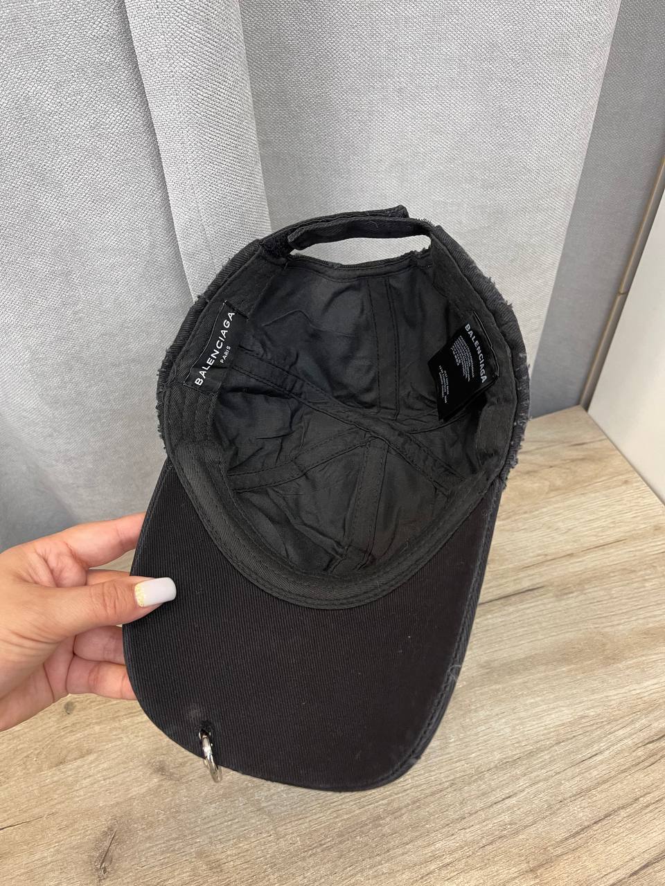 Balenciaga BP-39865 бейсболка стильная Balenciaga BP-39865 бейсболка стильная