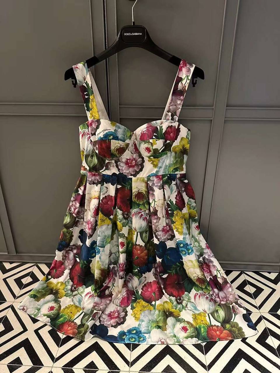 Элитный сарафан Dolce & Gabbana BP-49110 Элитный сарафан Dolce & Gabbana BP-49110