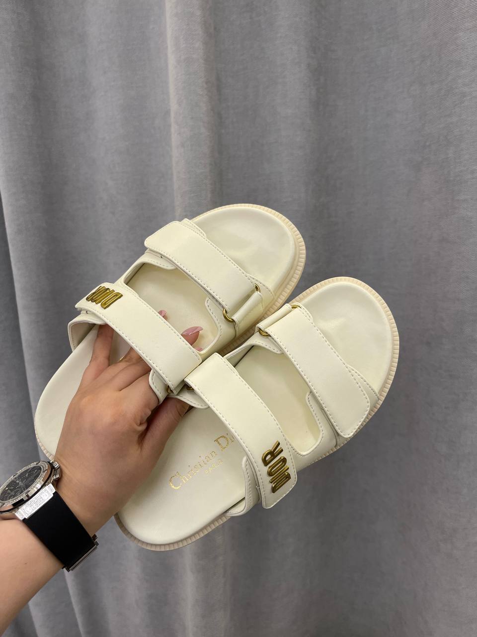 Коллекционные шлепанцы Christian Dior BP-49078 Коллекционные шлепанцы Christian Dior BP-49078