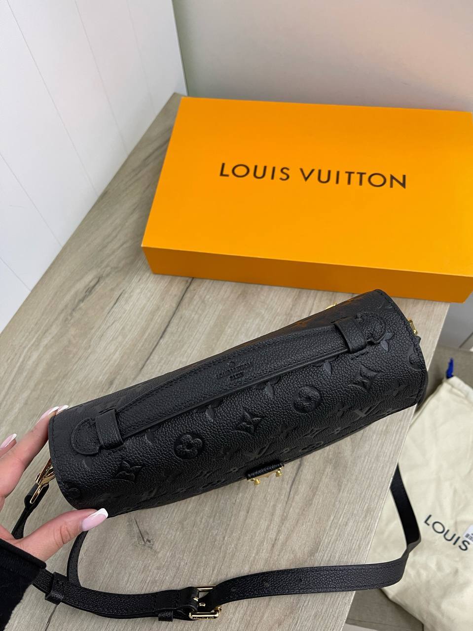 Женская элитная сумка Pochette Louis Vuitton BP-26332 Женская элитная сумка Pochette Louis Vuitton BP-26332