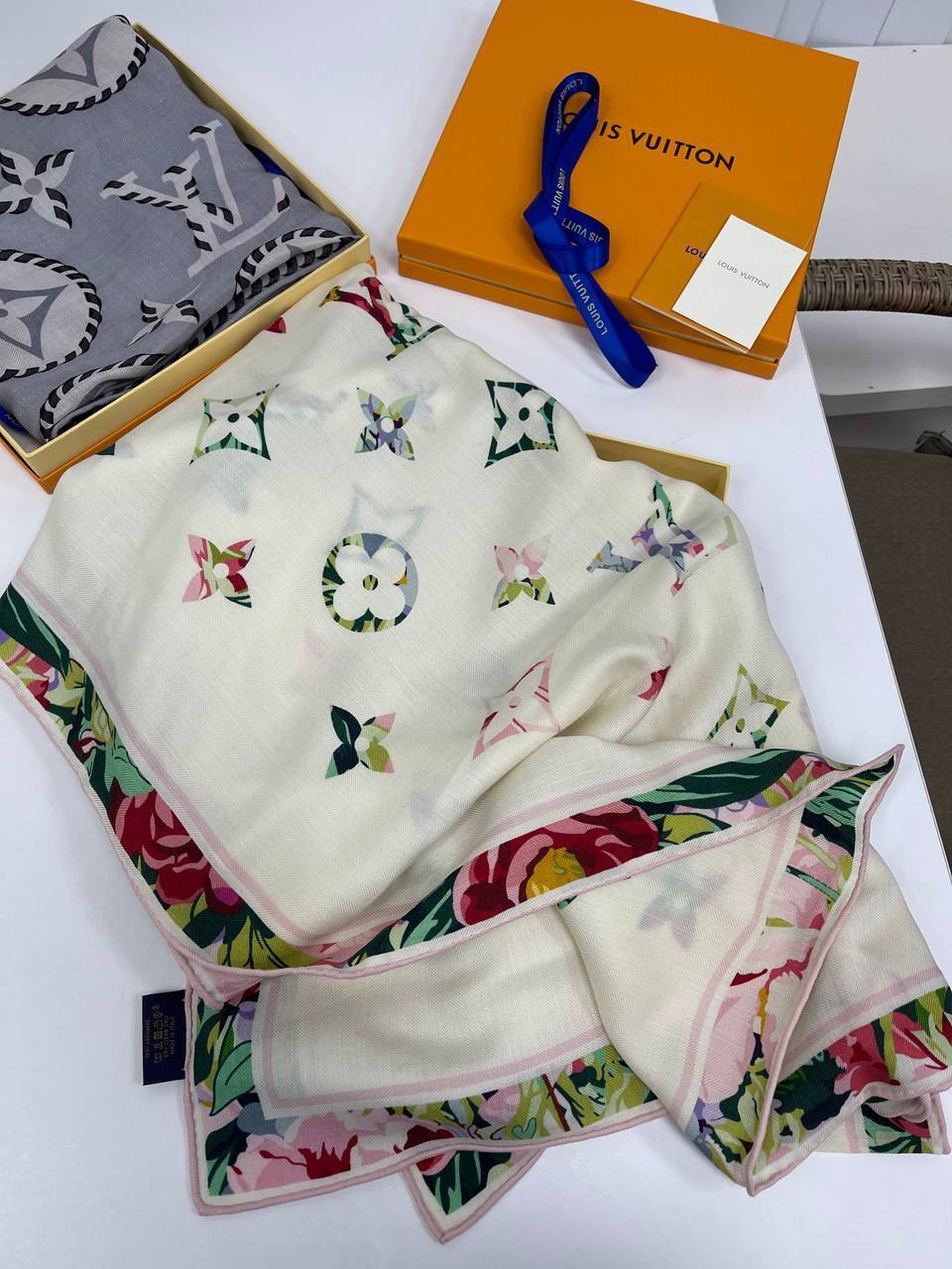 Премиальный платок Louis Vuitton BP-28182 Премиальный платок Louis Vuitton BP-28182
