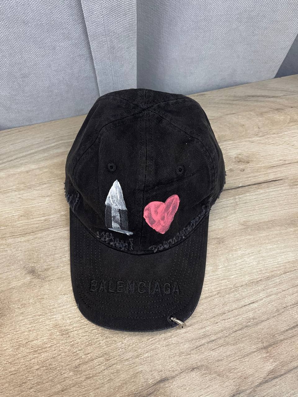 Balenciaga BP-39865 бейсболка стильная Balenciaga BP-39865 бейсболка стильная