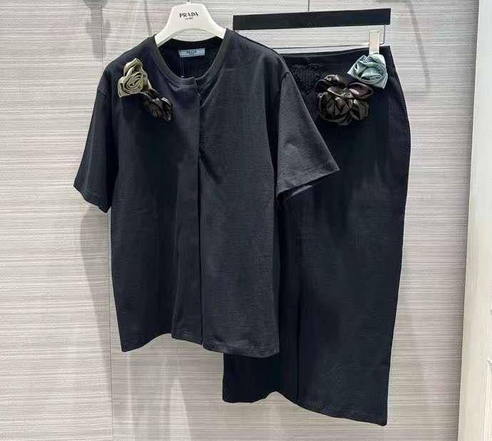 Prada женский костюм лимитированный BP-30481 Prada женский костюм лимитированный BP-30481