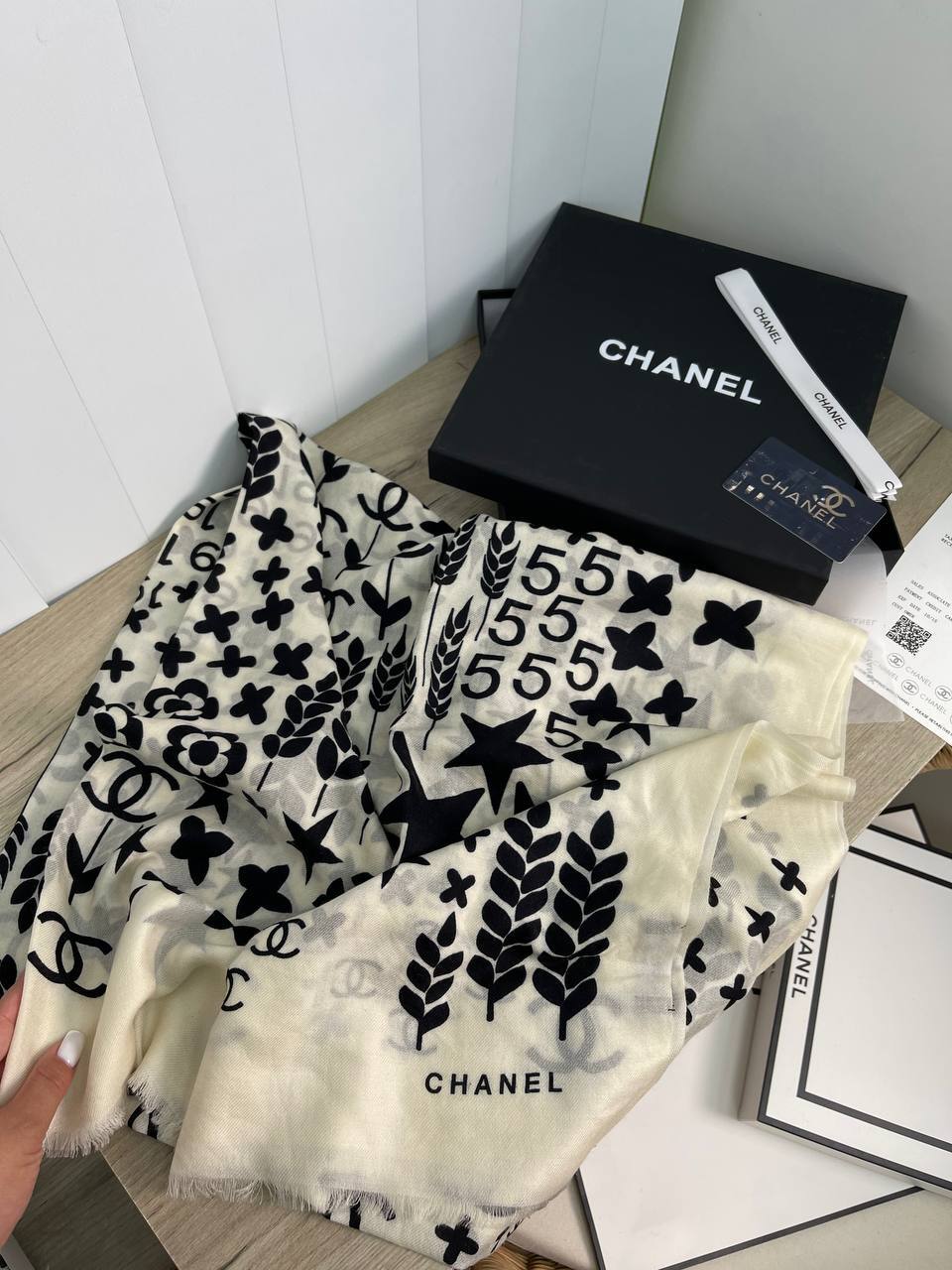 Chanel BP-19324 утонченный палантин Chanel BP-19324 утонченный палантин