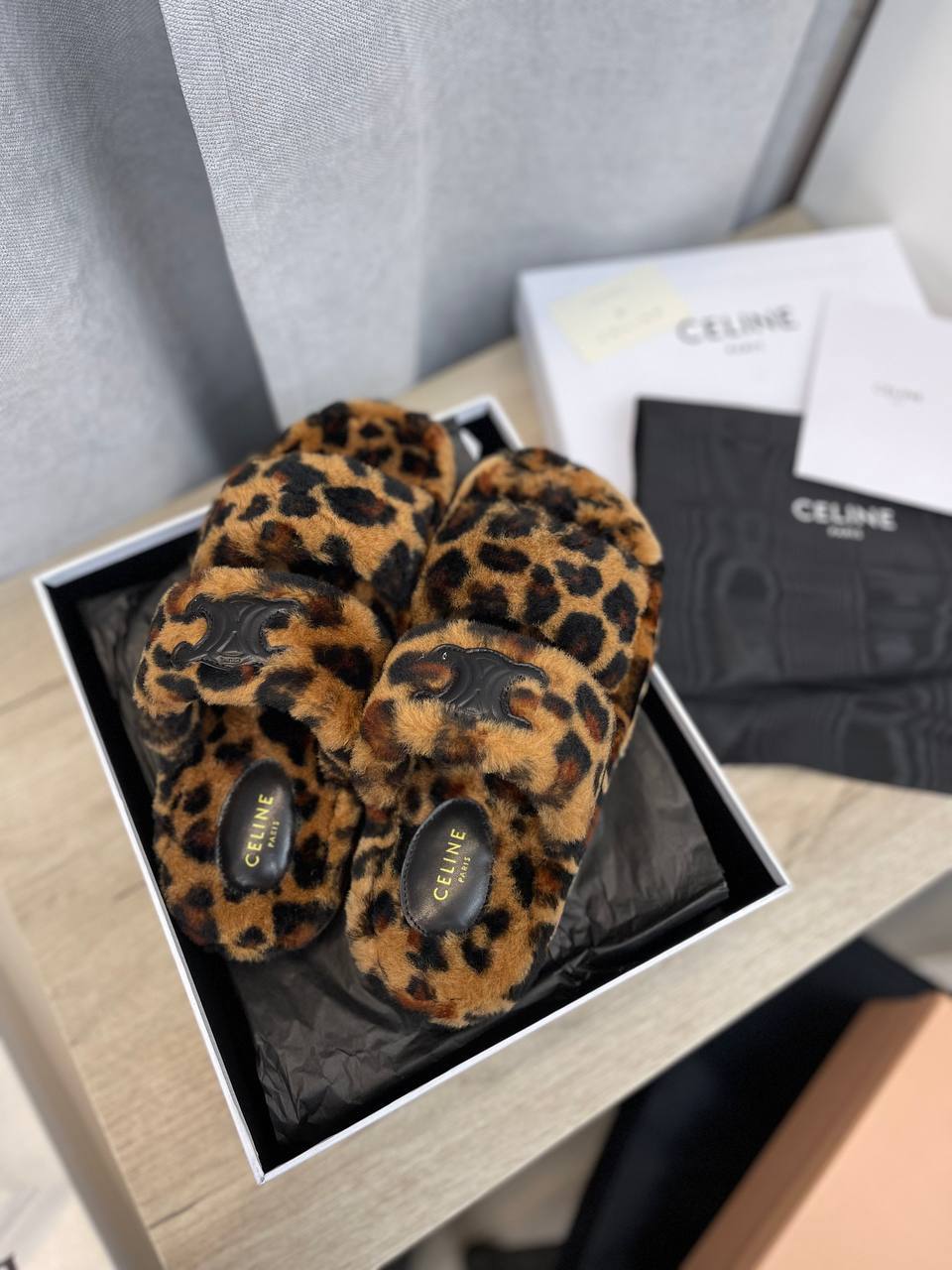 Celine BP-41408 меховые тапочки дизайнерские Celine BP-41408 меховые тапочки дизайнерские