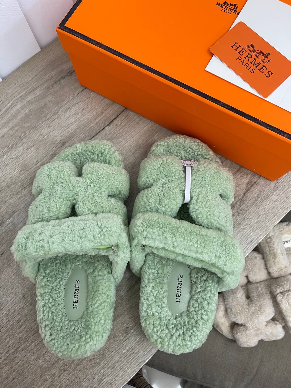 Меховые тапочки повседневные Hermes BP-37094 Меховые тапочки повседневные Hermes BP-37094