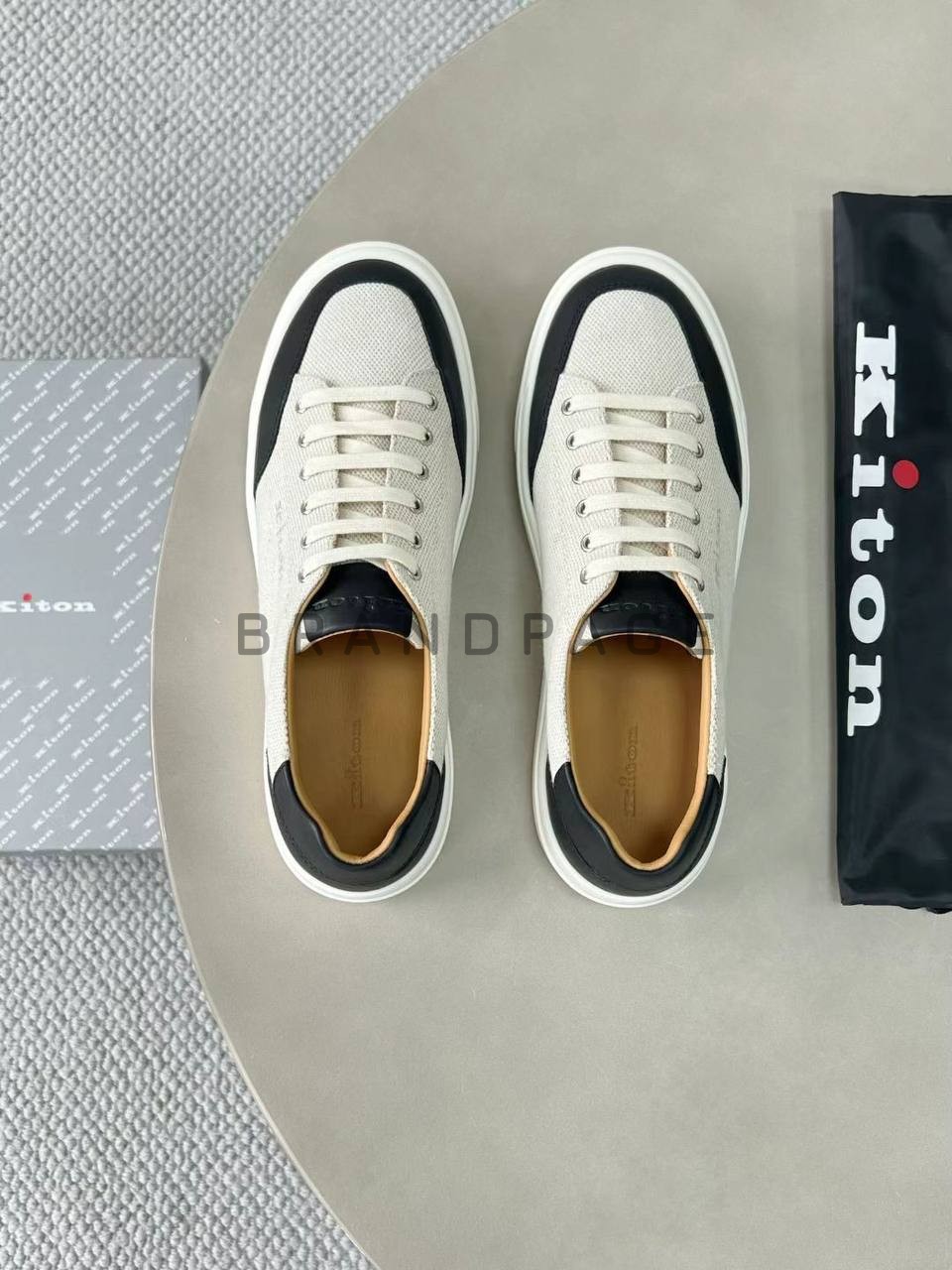 Кроссовки из натуральной кожи Hermes BPLUX12486 Кроссовки из натуральной кожи Hermes BPLUX12486