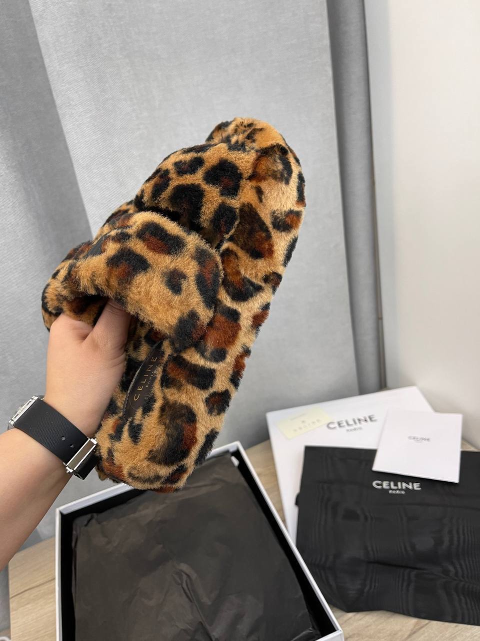 Celine BP-41408 меховые тапочки дизайнерские Celine BP-41408 меховые тапочки дизайнерские