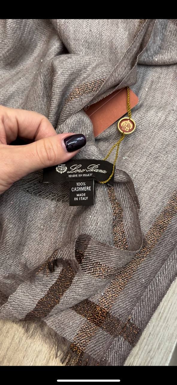 Элегантный палантин Loro Piana BP-43602 Элегантный палантин Loro Piana BP-43602