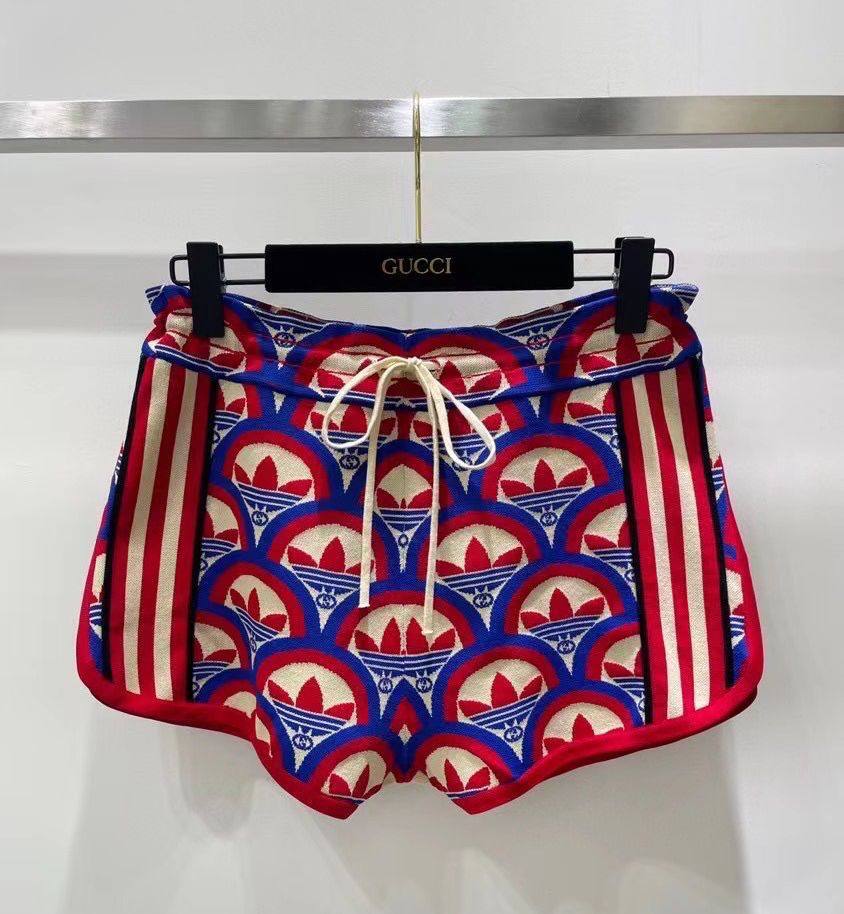 Коллекционный костюм Gucci BP-14418 Коллекционный костюм Gucci BP-14418