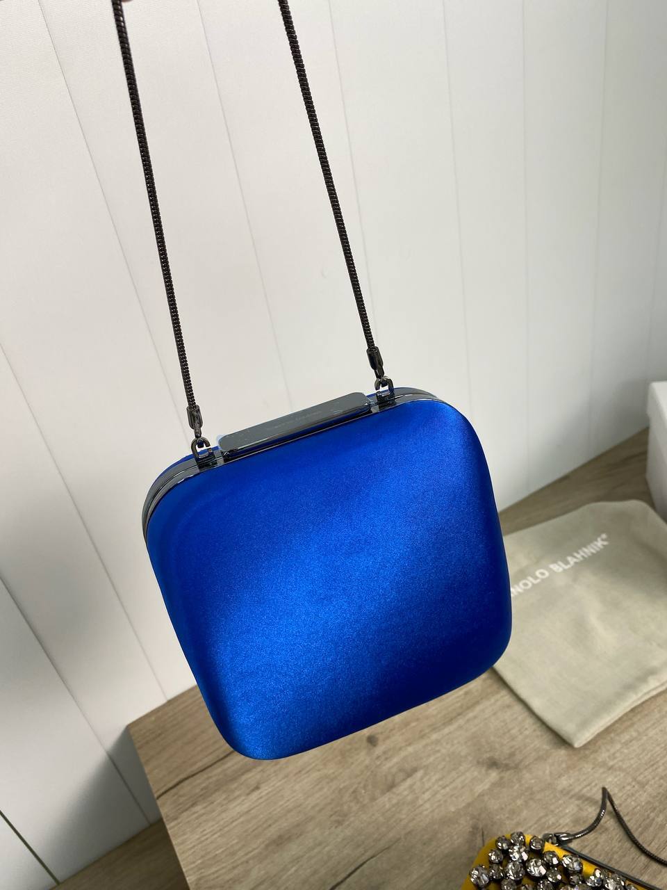 Коллекционный клатч Manolo Blahnik BP-17940 Коллекционный клатч Manolo Blahnik BP-17940