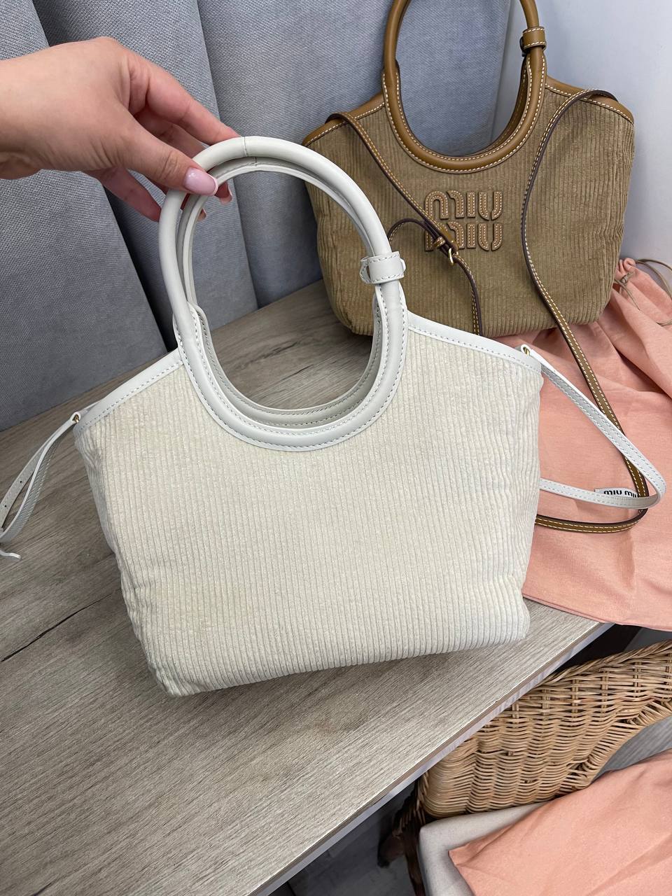 Коллекционная женская сумка Miu Miu BP-49757 Коллекционная женская сумка Miu Miu BP-49757