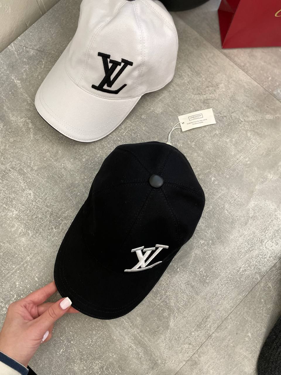 Бейсболка коллекционная Louis Vuitton BP-49295 Бейсболка коллекционная Louis Vuitton BP-49295