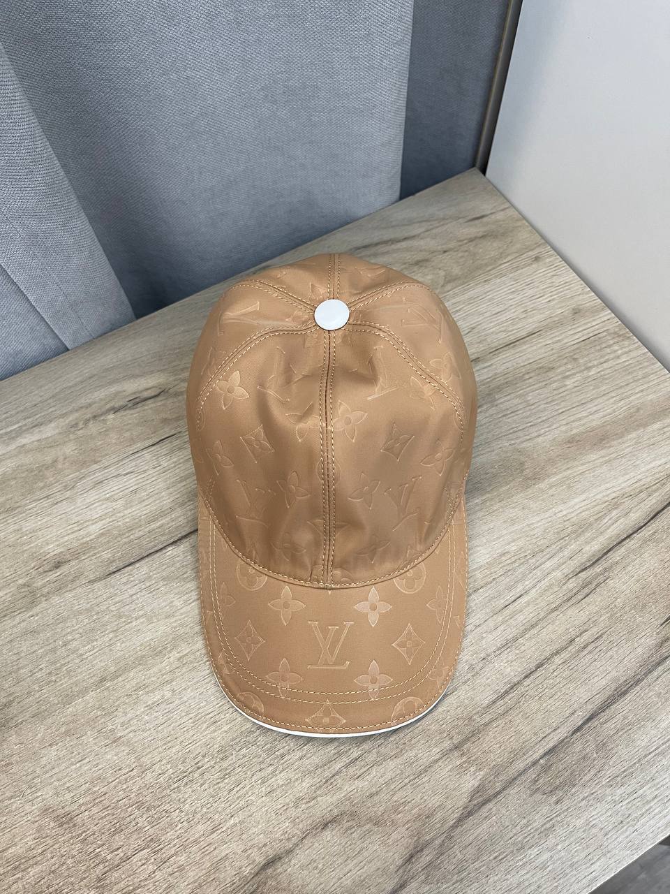 Бейсболка оригинальная Louis Vuitton BP-39870 Бейсболка оригинальная Louis Vuitton BP-39870
