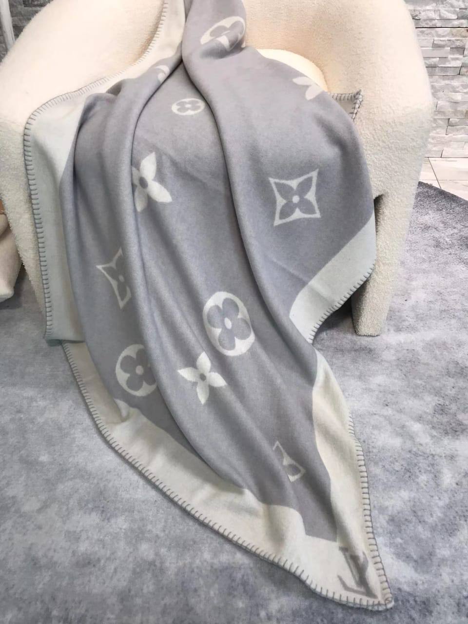 Плед Louis Vuitton BP-38029 Плед Louis Vuitton BP-38029