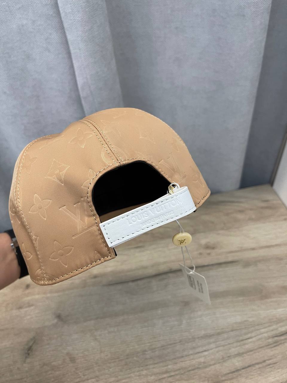 Бейсболка оригинальная Louis Vuitton BP-39870 Бейсболка оригинальная Louis Vuitton BP-39870