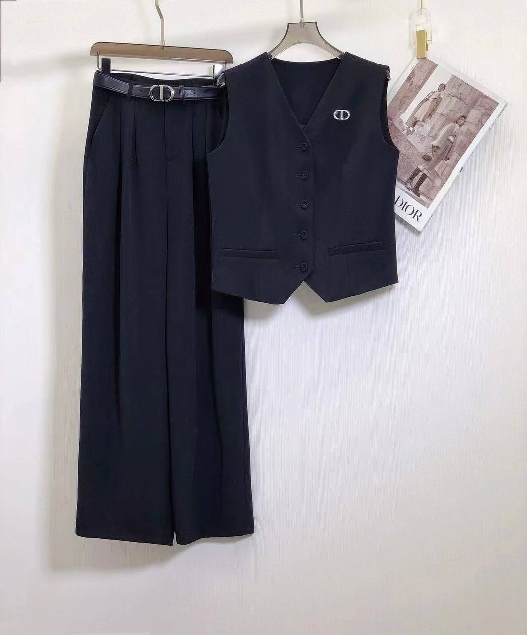 Коллекционный костюм Christian Dior BP-51162 Коллекционный костюм Christian Dior BP-51162