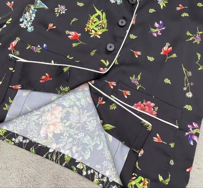 Коллекционный костюм Christian Dior BP-13639 Коллекционный костюм Christian Dior BP-13639