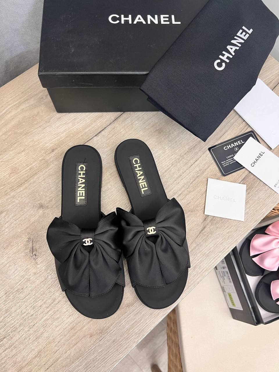 Коллекционные шлепанцы Chanel BP-52473 Коллекционные шлепанцы Chanel BP-52473