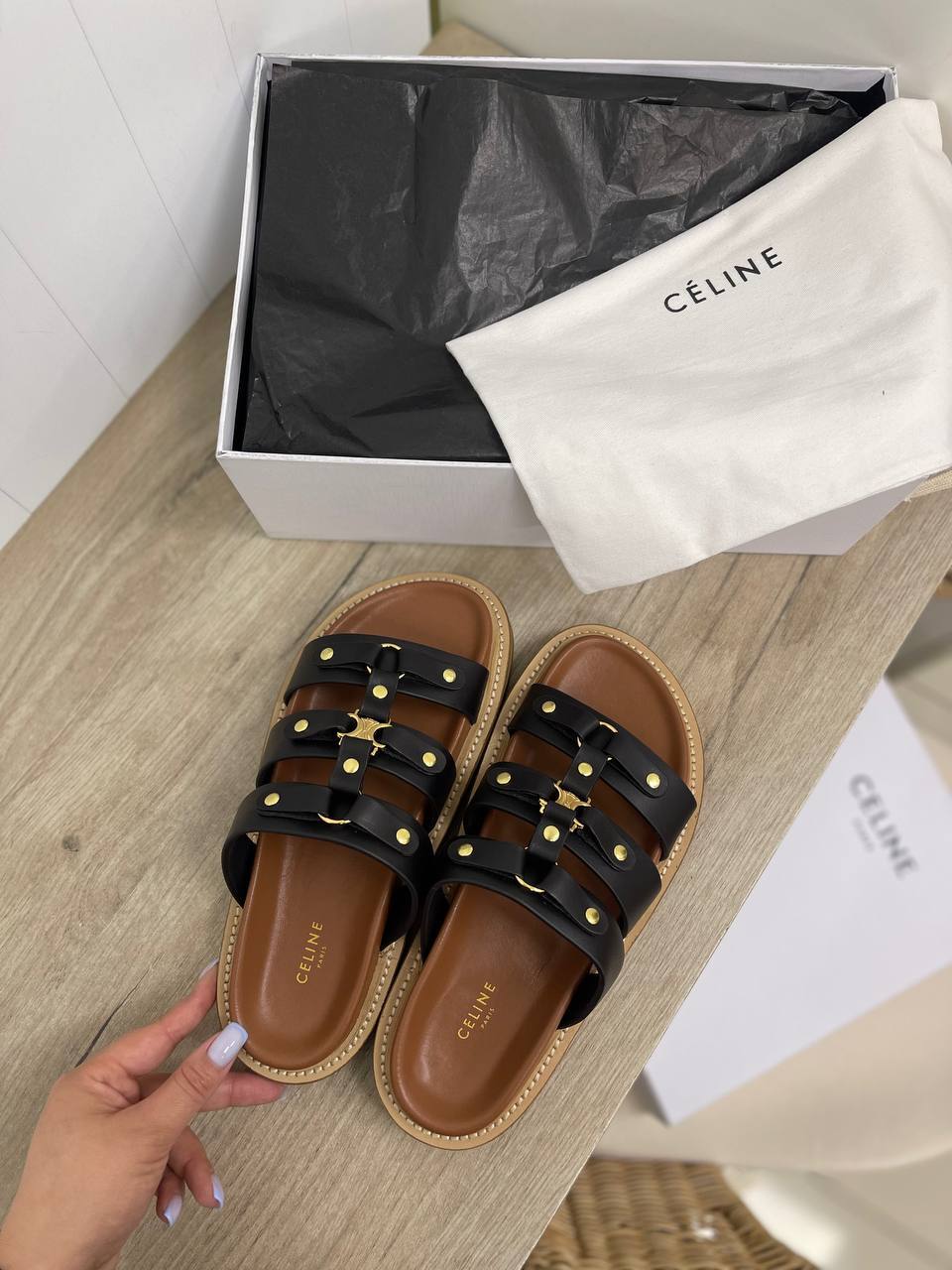 Celine BP-32195 шлепанцы дизайнерские Celine BP-32195 шлепанцы дизайнерские