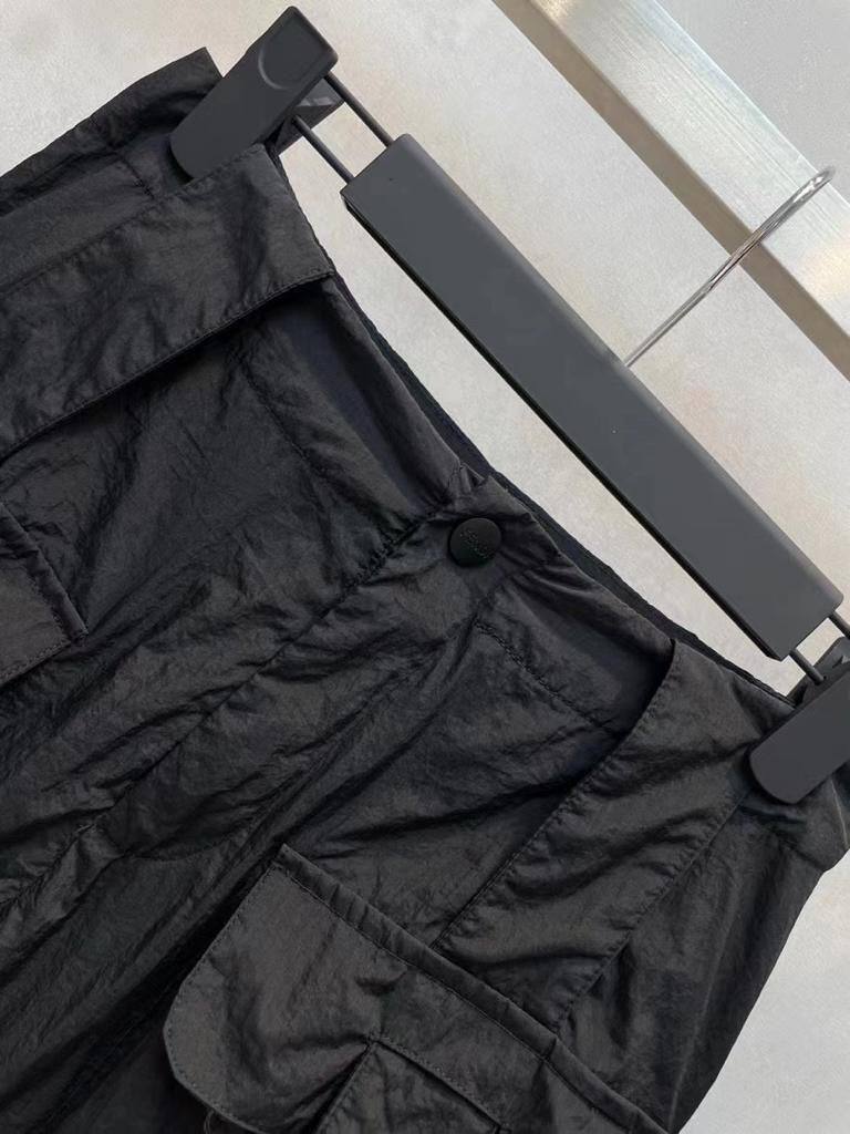 Элитные шорты Fendi BP-32545 Элитные шорты Fendi BP-32545