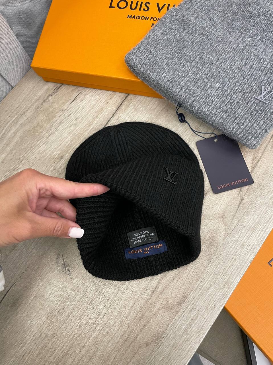 Шапка эксклюзив Louis Vuitton BP-40675 Шапка эксклюзив Louis Vuitton BP-40675